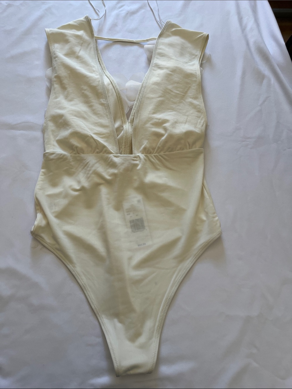 Evolutionary Ivory Floral Appliqué Bodysuit Tag - Picture 5 of 10